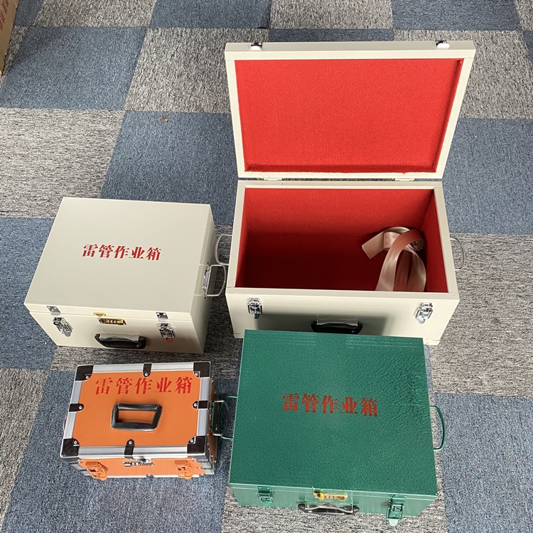 耀州爆破工程作业箱如何选择？玻璃钢与传统材质的全面对比